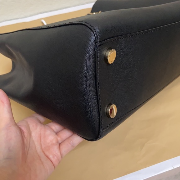 Michael Kors chain large tote NWOT - Picture 7 of 16